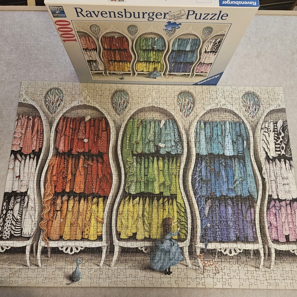 Ravensburg HTF Fantastic Fashionista 1000 Piece Puzzle - Picture 2 of 6